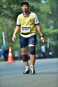 BIB: 46410
                            <button type="button" onclick="openModal(10128368)" class="btn btn-primary btn-sm float-right btn-popup" data-toggle="modal" data-target=".modal-high-quality">
                        <i class="fas fa-shopping-cart"></i> Add to Cart
                    </button>
                                            <button type="button" onclick="isThisMe(10128368, true)" class="btn btn-success btn-sm float-right btn-popup btn-isme hidden" data-toggle="tooltip" data-placement="bottom" title="นี่คือรูปของคุณใช่ไหม คลิกที่นี่เพื่อเอาเข้าอัลบั้ม">
                        <i class="fas fa-plus"></i> Add to album
                    </button>
                    <button type="button" onclick="isThisMe(10128368, false)" class="btn btn-warning btn-sm float-right btn-popup btn-isnotme hidden">
                        <i class="fas fa-ban"></i> Remove from album
                    </button>